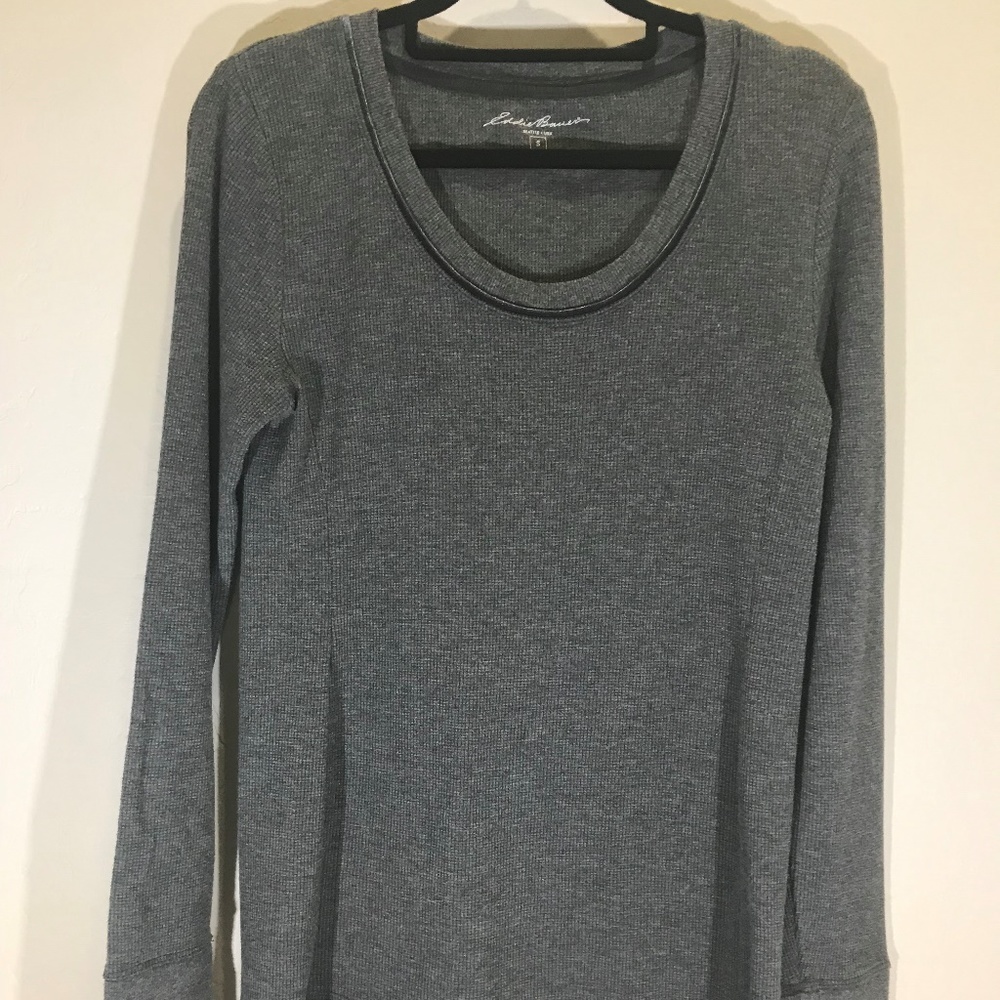 🌵Eddie Bauer Scoop Neck Thermal
